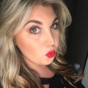 Meet your Posher, Janice